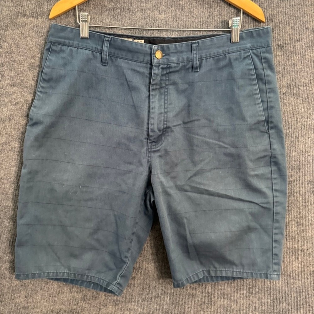 Lot of 2 Volcom Frickin Modern Chino Shorts Mens 36 Blue Striped Twill A0931108 - Picture 2 of 15